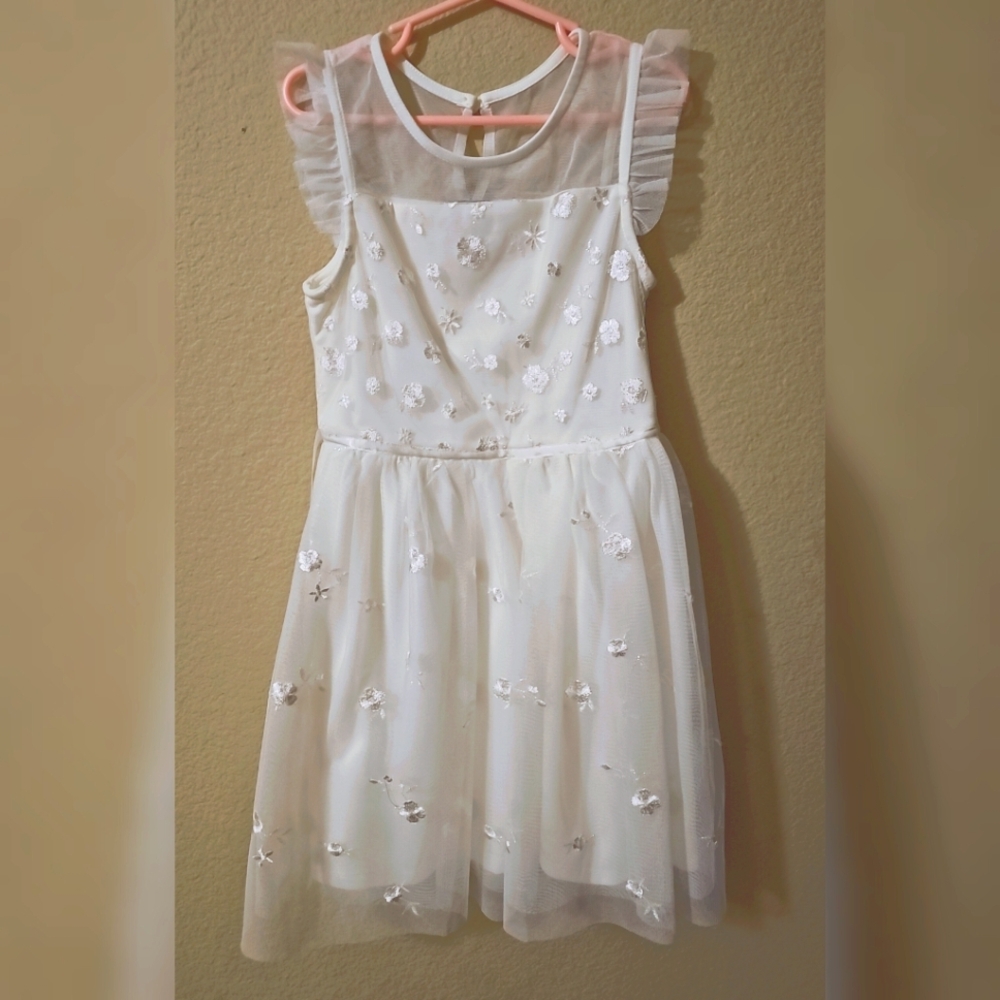 Elegant White Floral Kids Dress